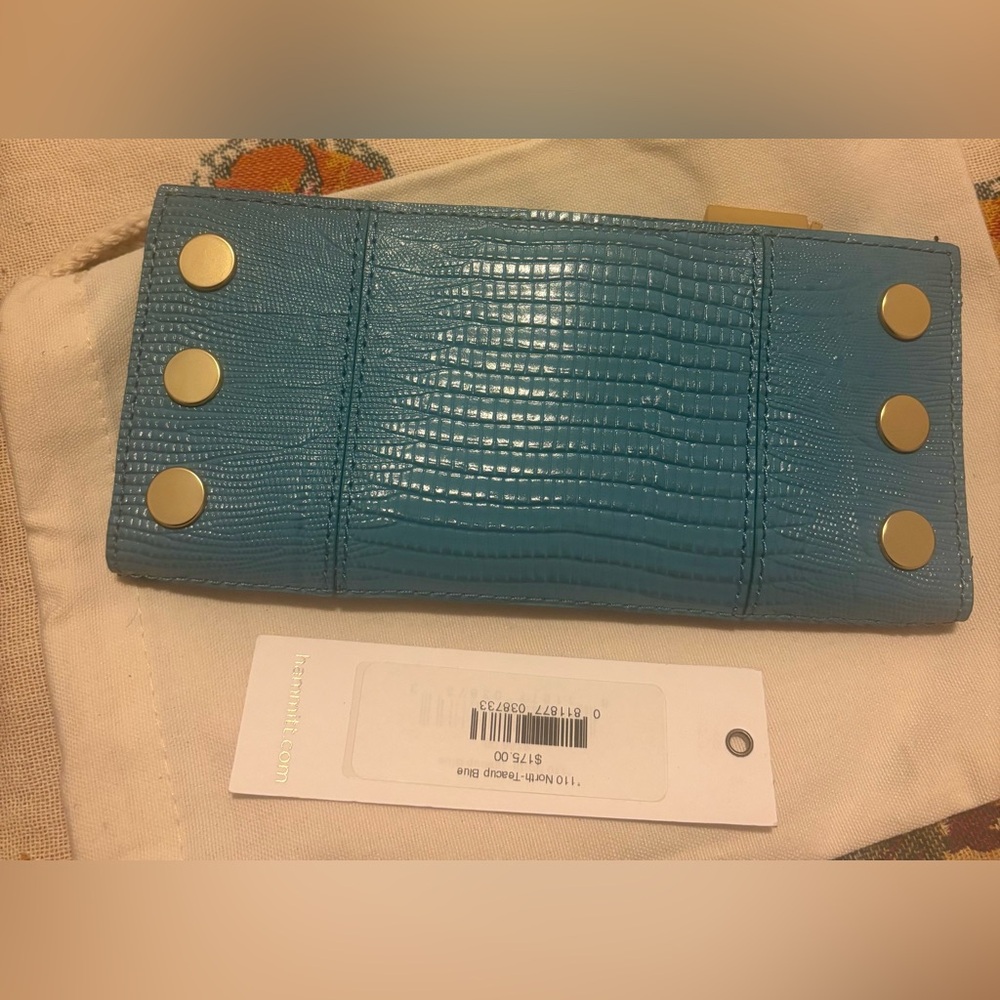 New with Tag Detached Hammitt Teacup Blue 110 North Wallet